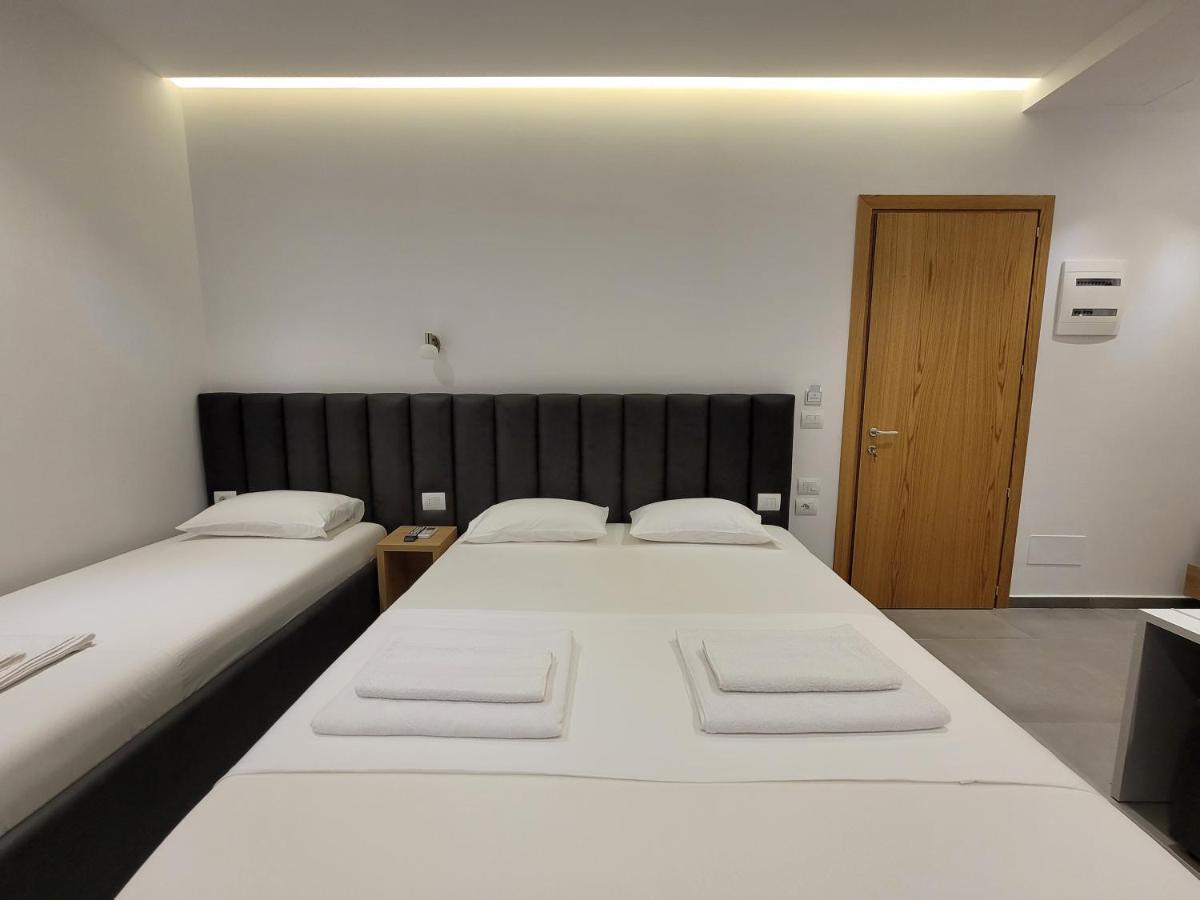 Apartment Anxhelo *