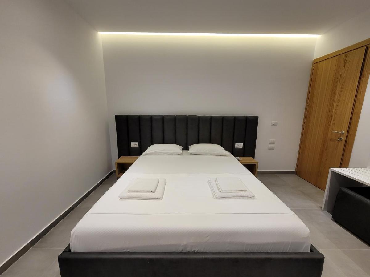 Anxhelo Apartment Ksamil