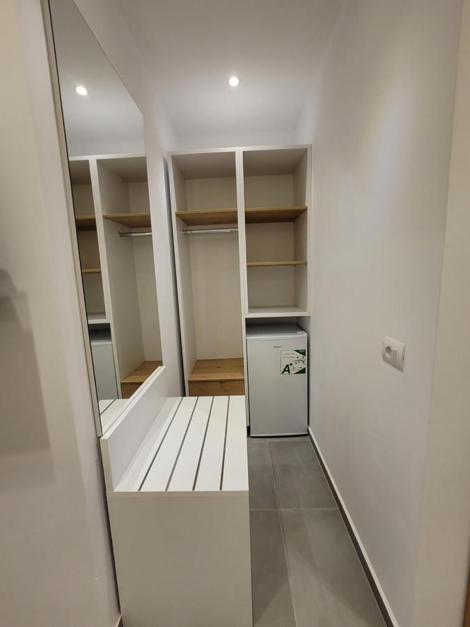 Anxhelo Apartment Ksamil