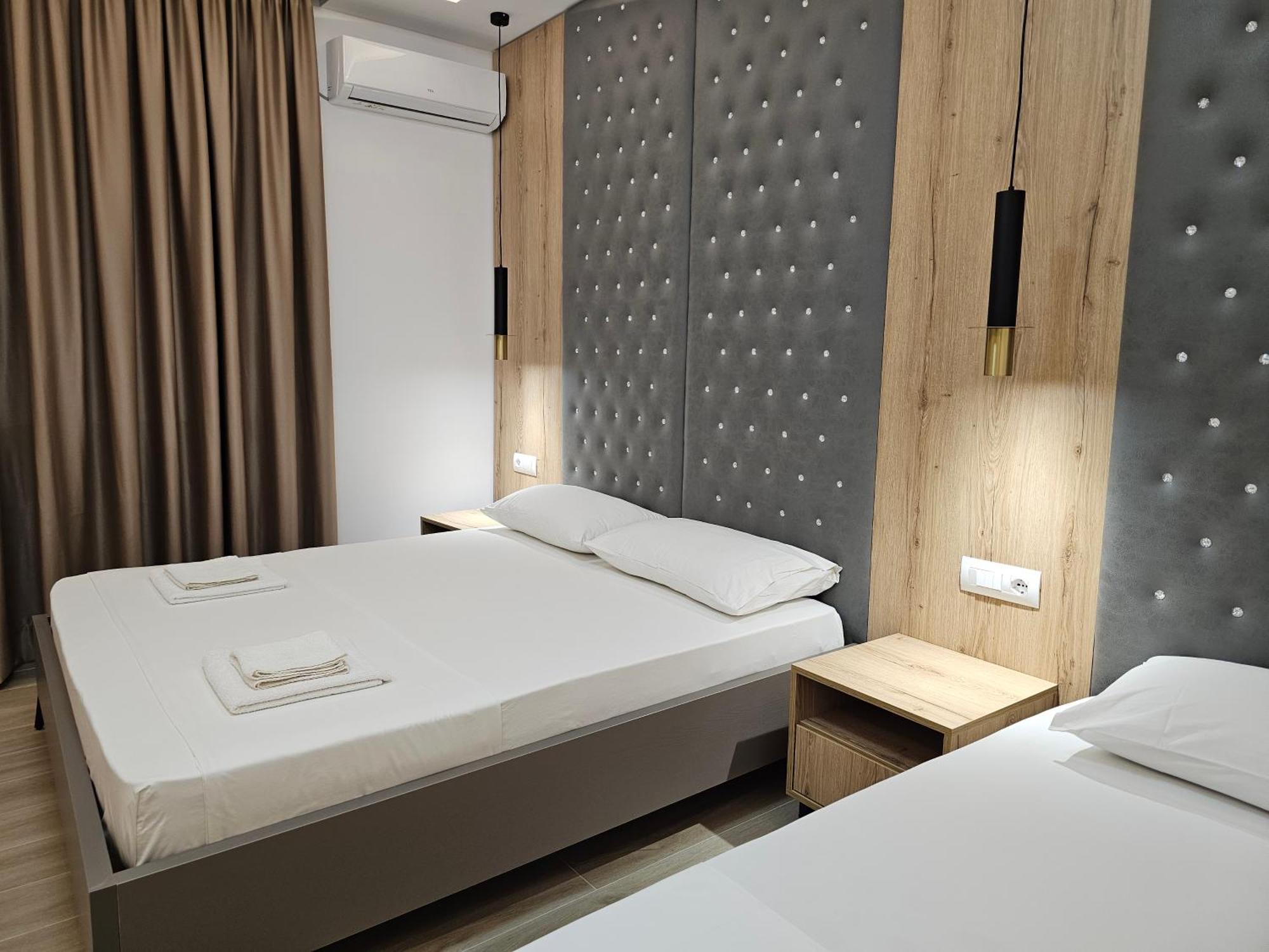 Anxhelo Apartment