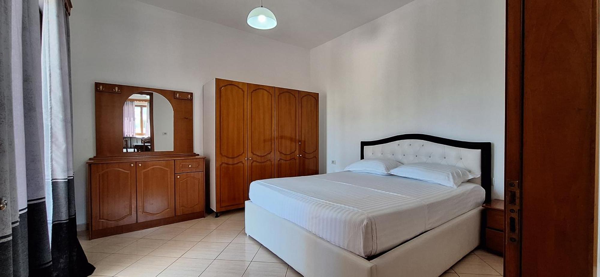 Apartment Anxhelo *