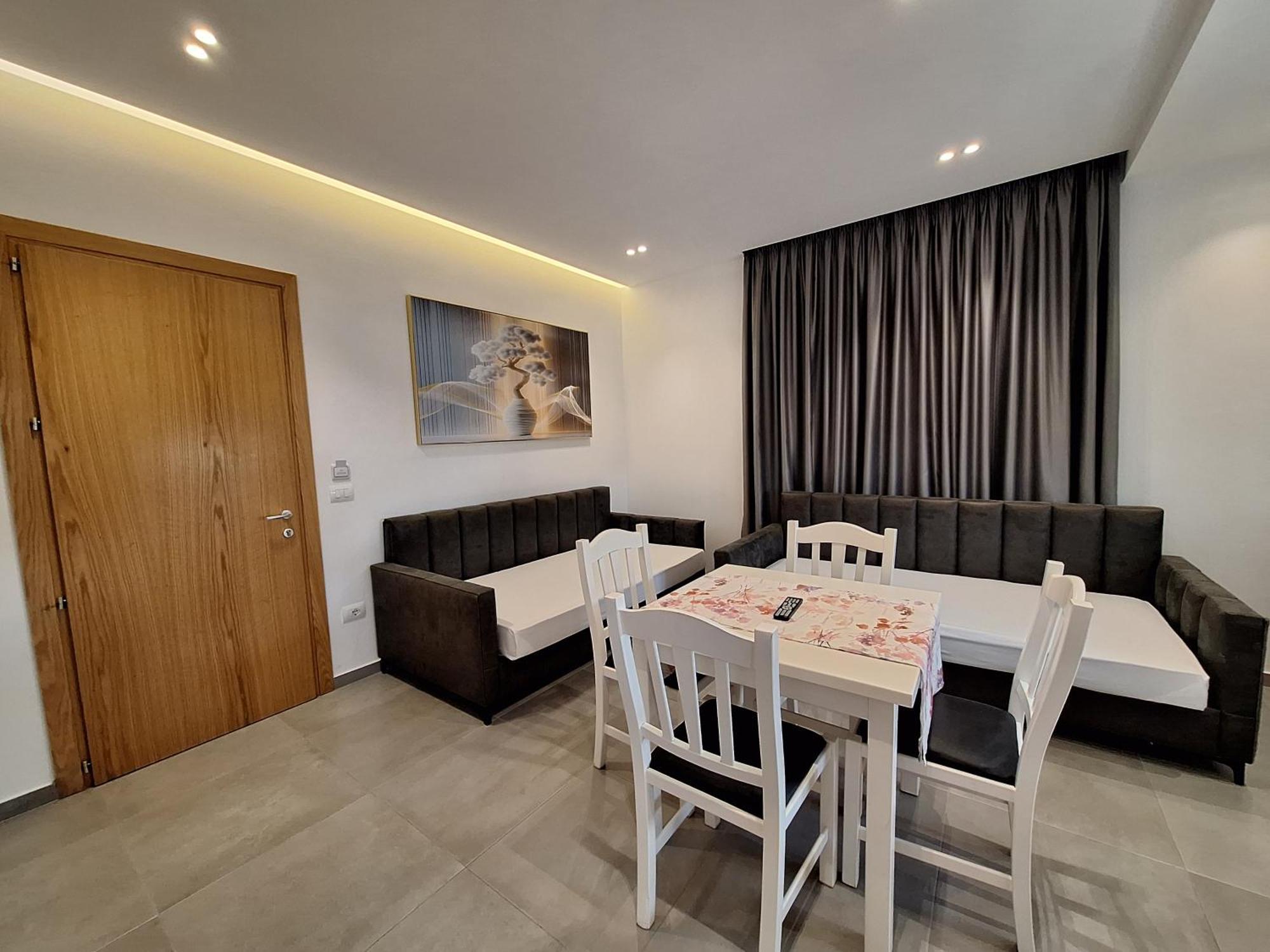 Anxhelo Apartment